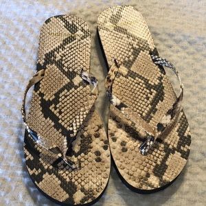 Tory Burch flip flops
